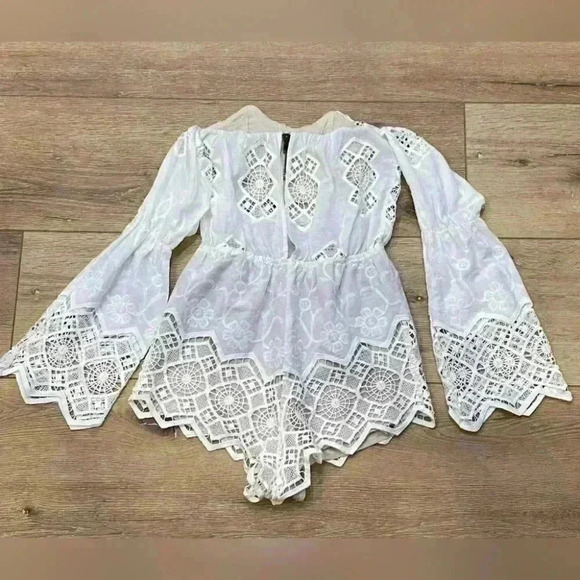NWOT Stone Cold Fox Aden Lace Romper - Picture 8 of 12